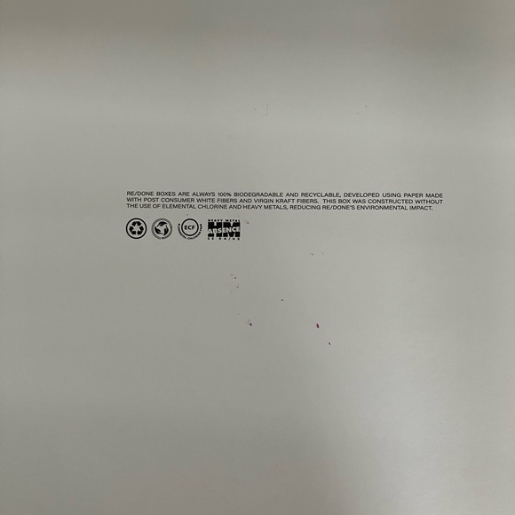 RE/DONE Box - Picture 3 of 3